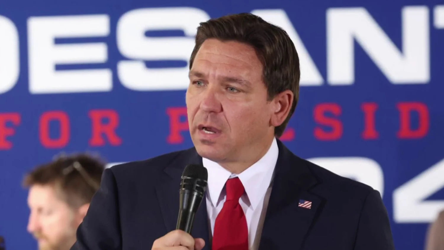 Ron Desantis Suspends Presidential Campaign And Endorses Trump Parlay 