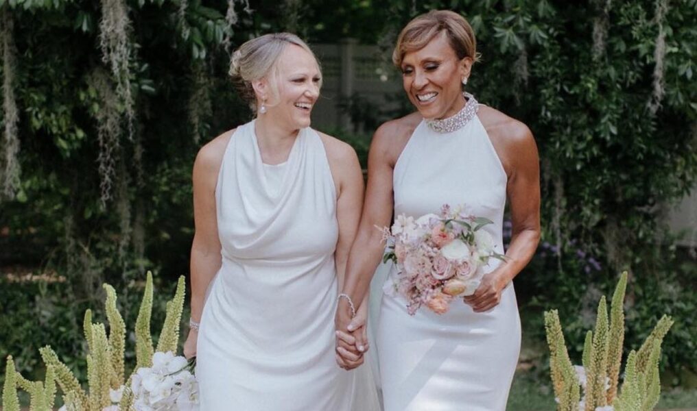 Robin Roberts marries Amber Laign in intimate backyard ceremony – Parlay